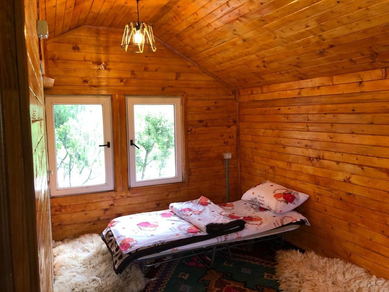 Bujtina Gashi Guest House Kukes Экстерьер фото